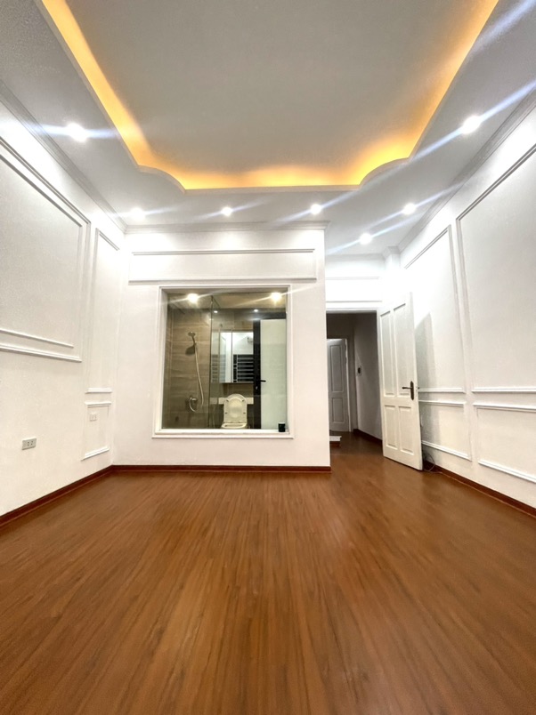 Bán nhà phố Thái Hà 42m2, 4 tầng xây đẹp Gara ô tô nhỉnh 14 tỷ hiếm quận  Đống Đa - Ảnh 2